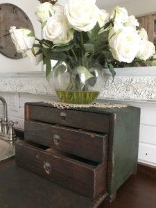 Wasted Wednesday - Make-up storage idea - House on Winchester