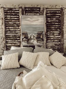 Combing farmhouse and beach theme - House on Winchester