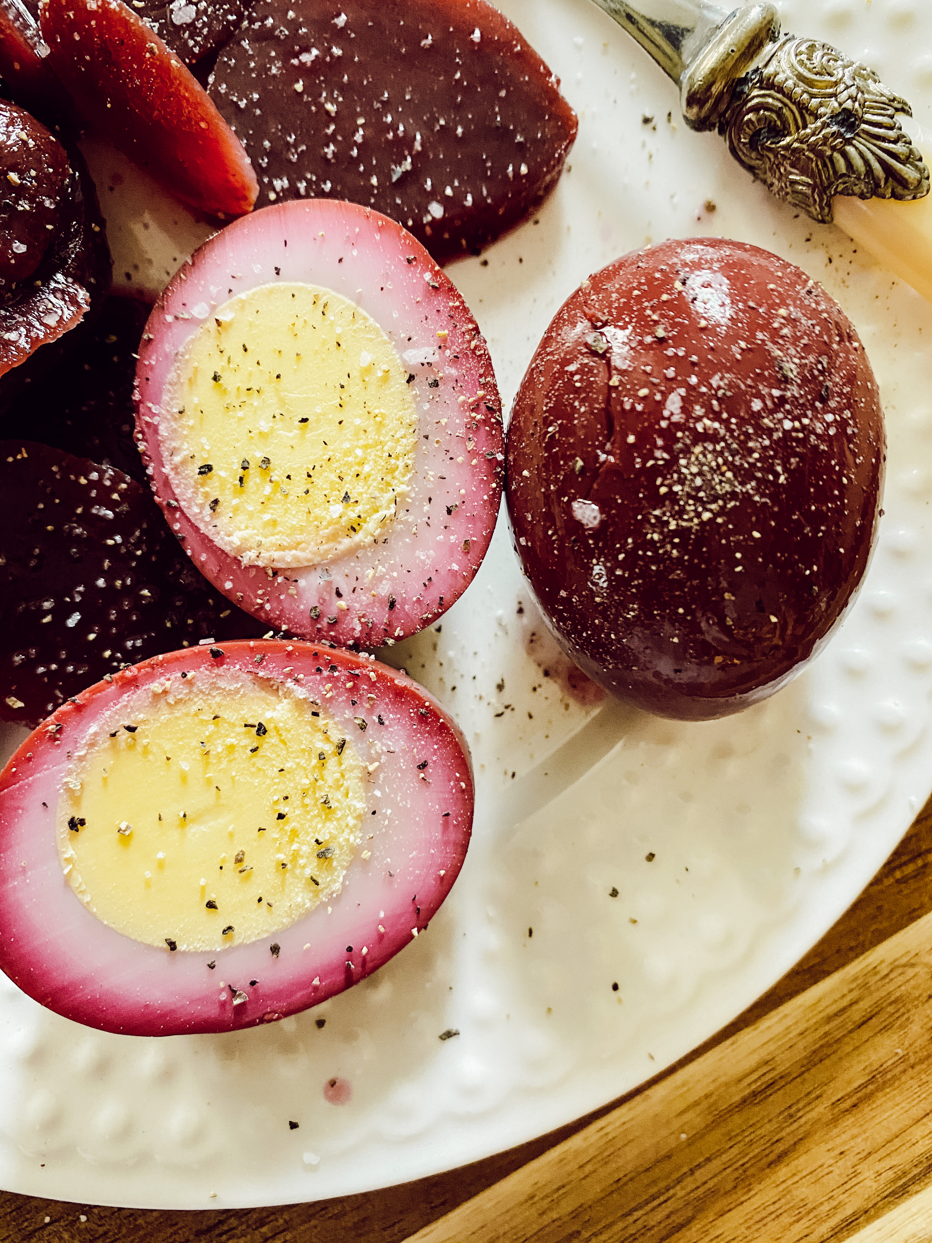 The Best Pickled eggs and Beets