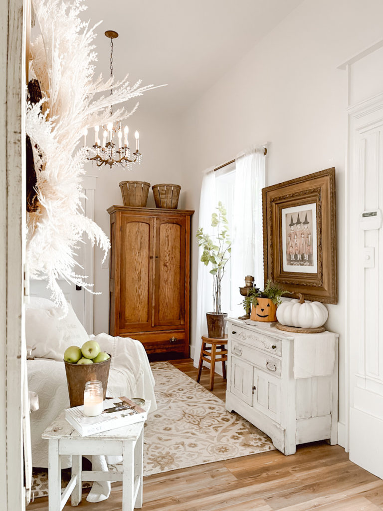 Fall in the Cottage Entryway - Deb and Danelle