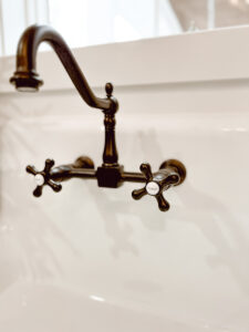 Vintage Looking Kitchen Laundry room sink - Deb and Danelle