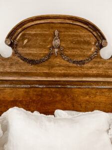 How to make a laminate headboard look like an antique