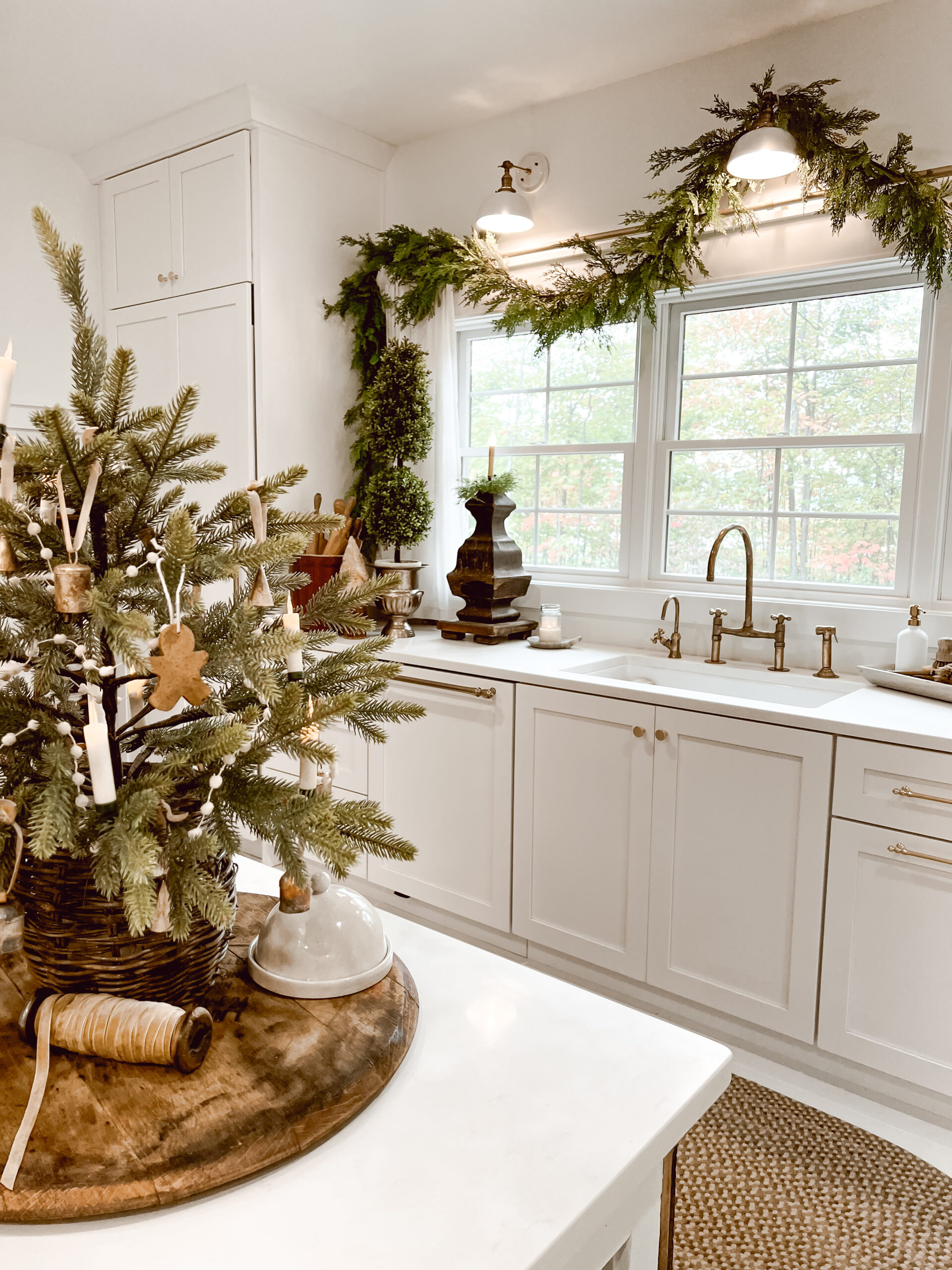 Woodland Christmas in the kitchen - kitchen decor